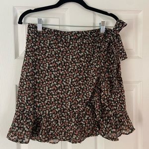 Hollister floral mini skirt